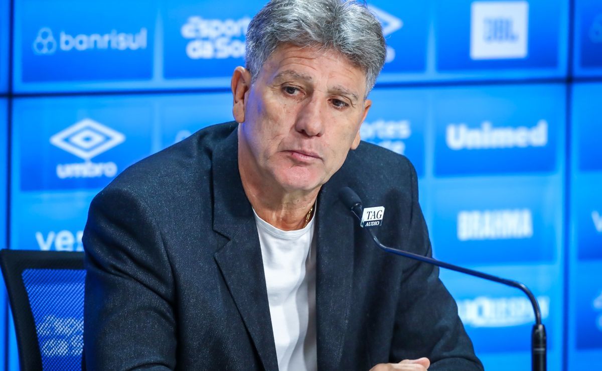 irritado, renato ataca direção do grêmio por jogo no es: "foi como jogar fora"