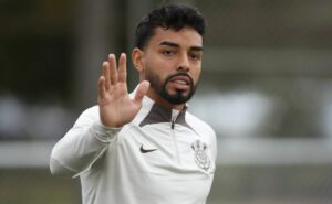 matheus bidu admite propostas para sair e toma decisão sobre futuro no corinthians