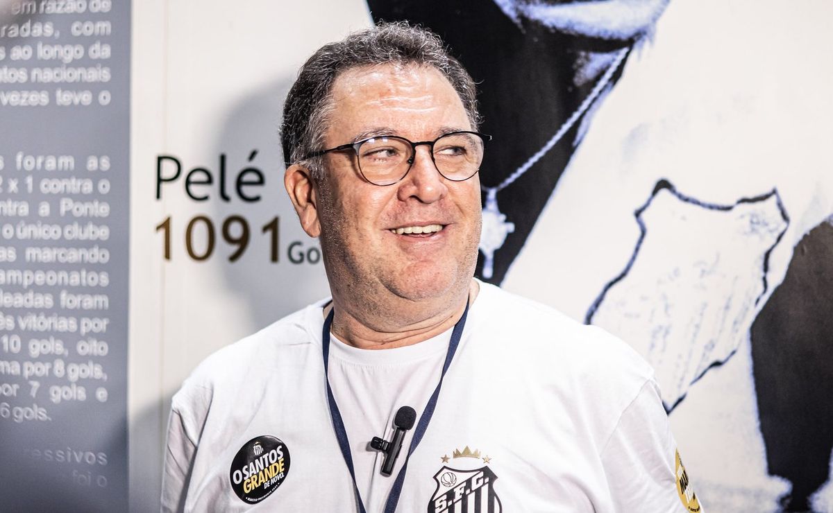 marcelo teixeira segue faxina no elenco e atacante fica próximo de ser vendido