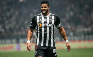 palmeiras recebe notícia sobre situação de hulk para jogo contra o atlético mg