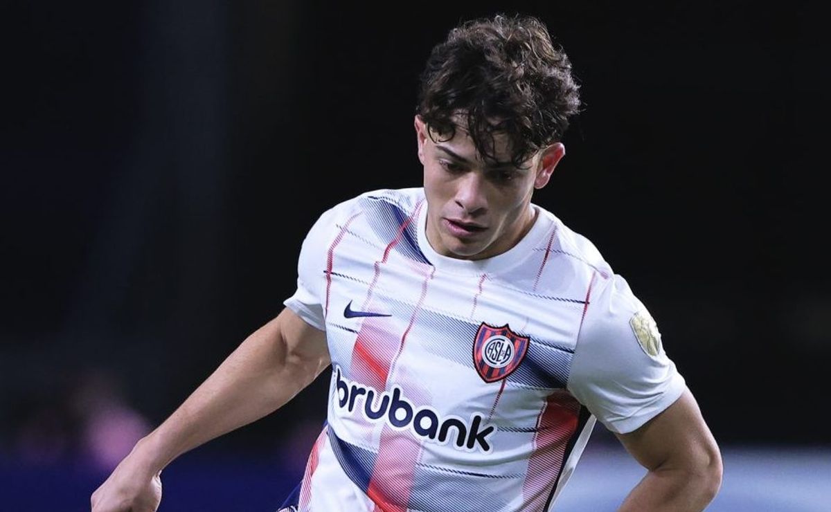 vai vir! agustín giay, praticamente acertado com o palmeiras, não jogará a próxima partida pelo san lorenzo