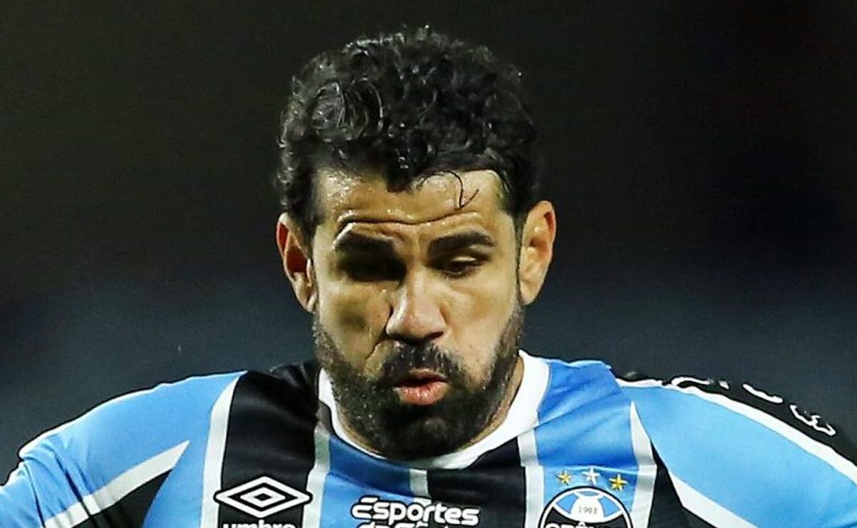 futuro de diego costa tem nova informação e grêmio já sabe do interesse do centroavante