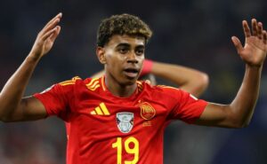 eurocopa 2024: com gol contra, espanha vence itália e garante vaga nas oitavas