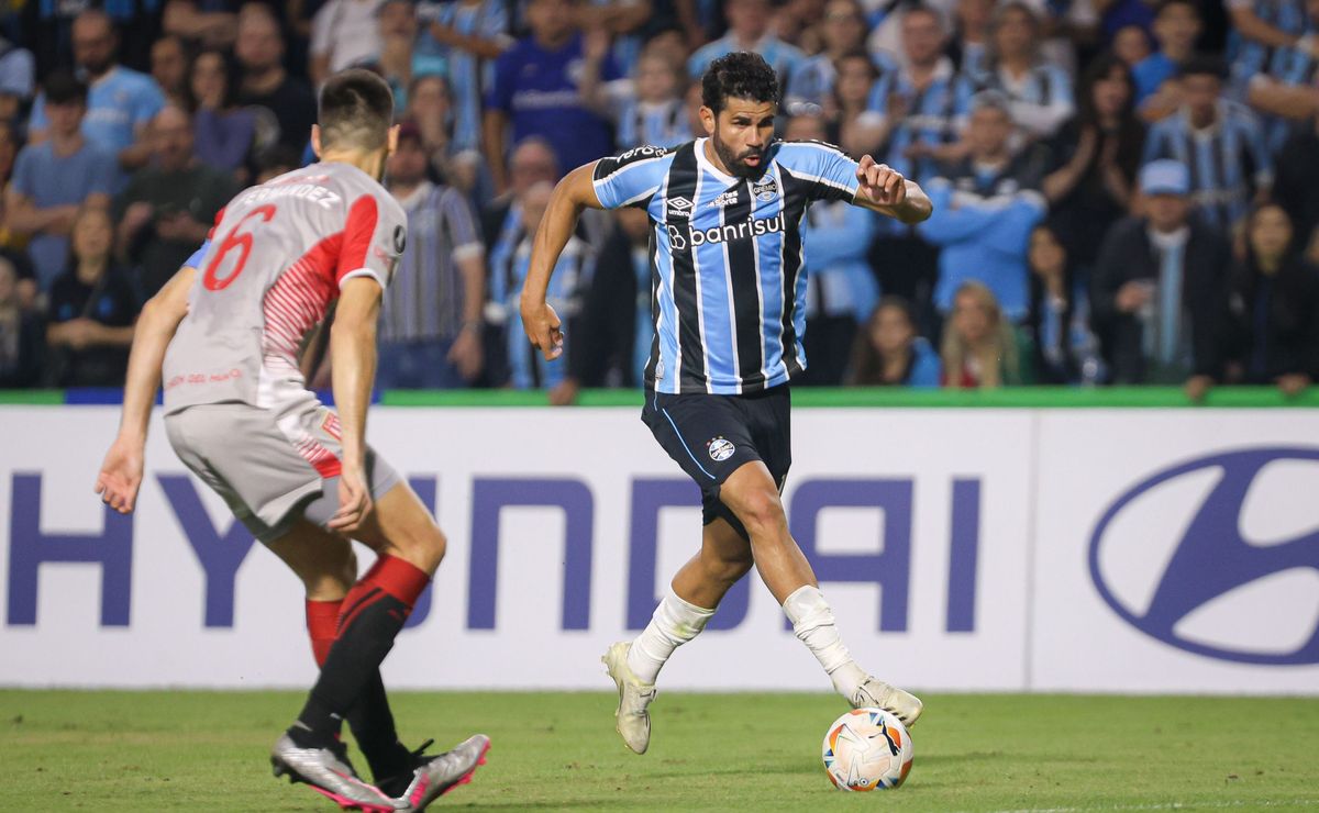 grêmio empata com estudiantes no fim vai enfrentar o fluminense nas oitavas da libertadores