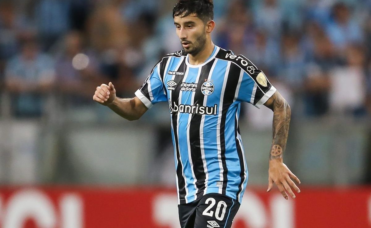 grêmio vai sem villasanti, mas huachipato também perde loyola para decisão na libertadores