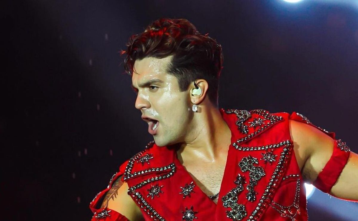 luan santana passa mal e cancela show em mg; cantor está se recuperando em casa