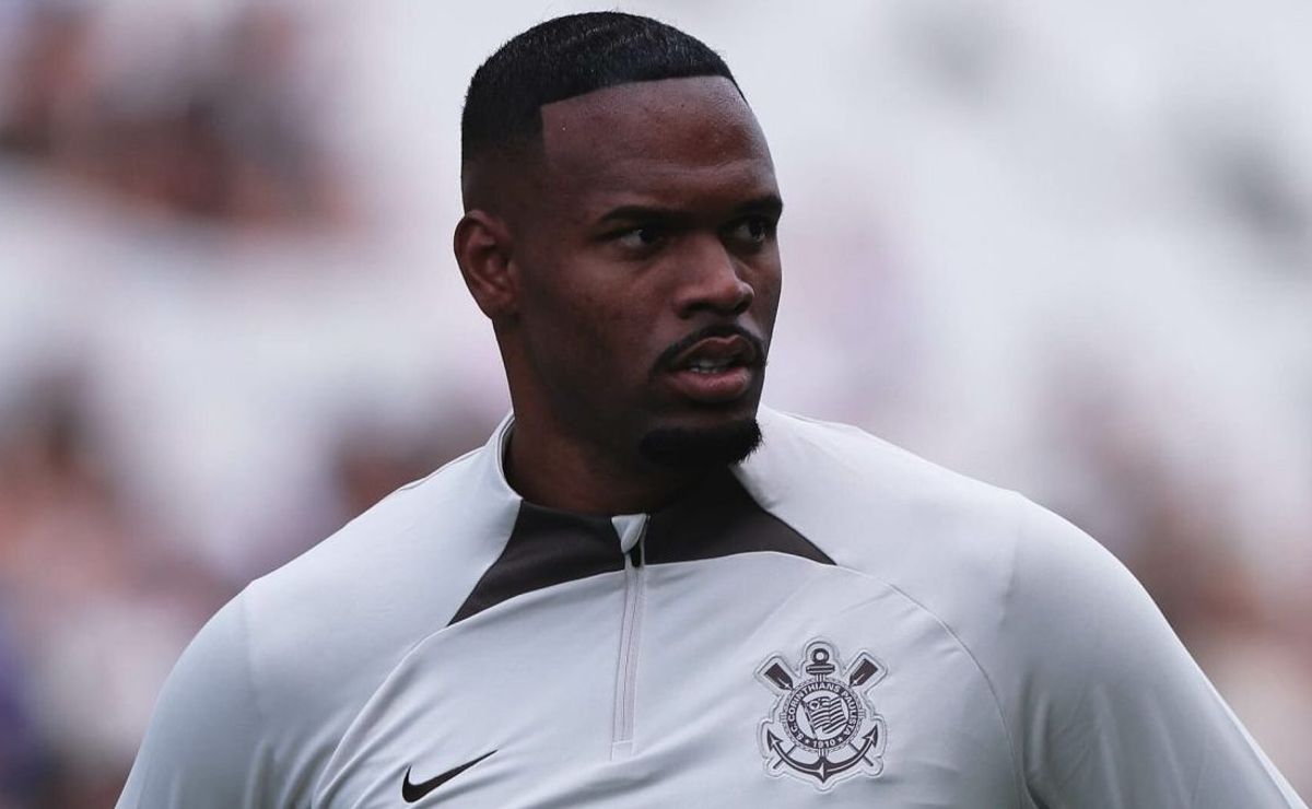 ficou muito abalado: carlos miguel tem reação imediata após ser afastado do corinthians