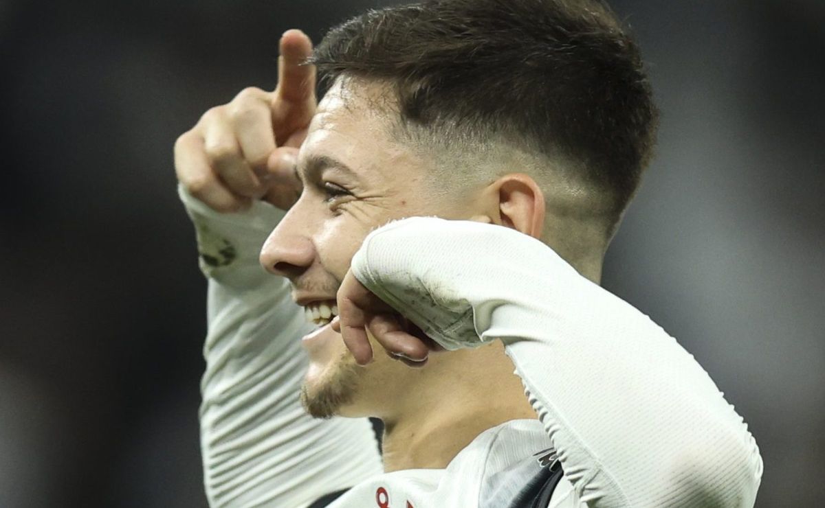 compatriota de garro e alvo do corinthians, erik lamela está livre no mercado 