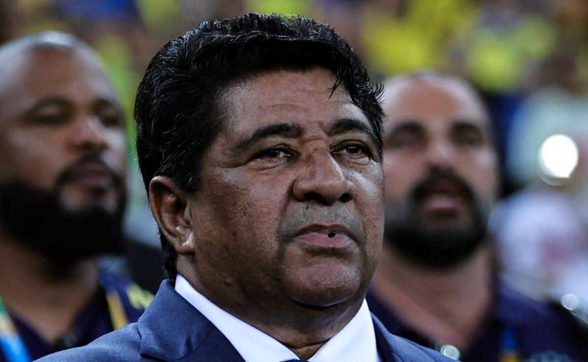 Árbitro anunciado para o clássico entre botafogo x fluminense revolta botafoguenses e ednaldo rodrigues é criticado