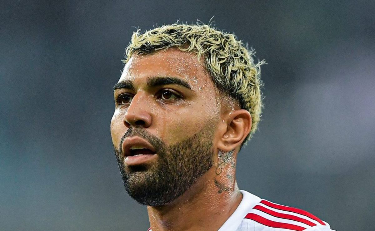 gabigol não quer deixar o flamengo e aceita contrato de 2 anos