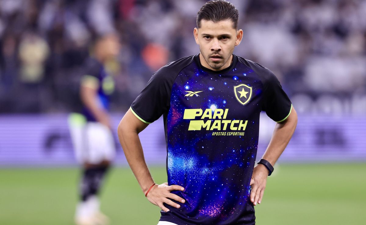 Óscar romero faz análise curiosa do corinthians após enfrentar irmão gêmeo