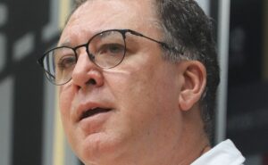 r$ 10 milhões: marcelo teixeira autoriza e santos deve vender patati para Ásia