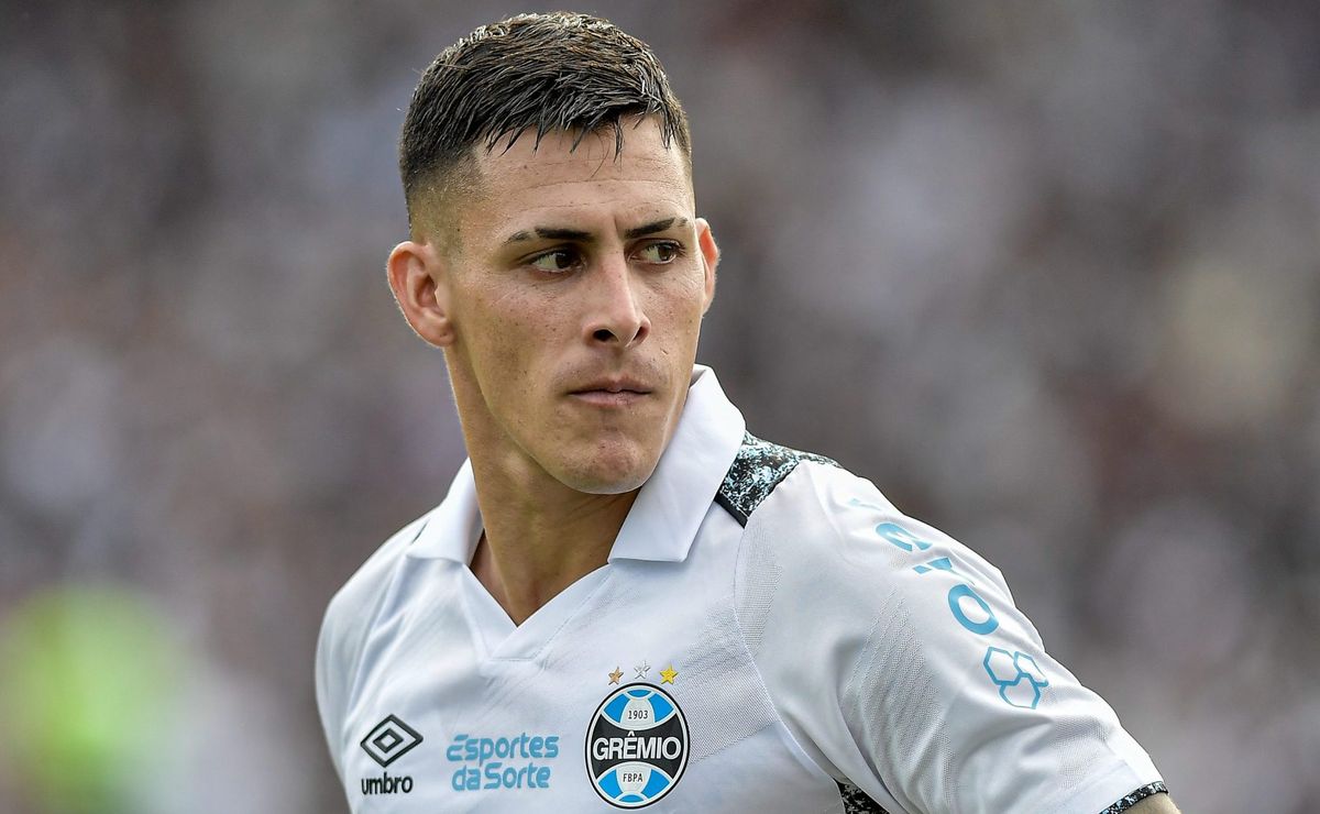venda de pavón para europa tem atualização no grêmio e renato pode perder titular