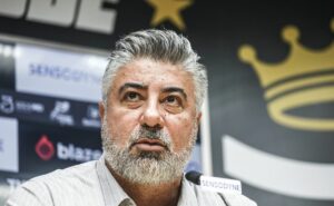 alexandre gallo libera menino da vila e série c do brasileirão é destino