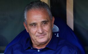 tite recebe péssima notícia no flamengo e treinador terá mais desfalques contra o athletico pr