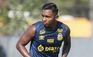 negociação de morelos fracassa e atacante deve voltar aos planos do santos