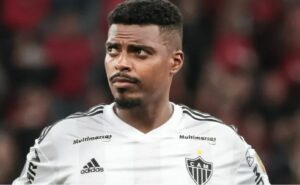 jemerson chega ao grêmio e vive expectativa de estreia pelo tricolor gaúcho