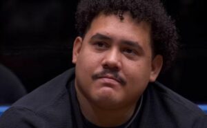 lucas buda é flagrado aos beijos no festival de parintins e agita redes sociais