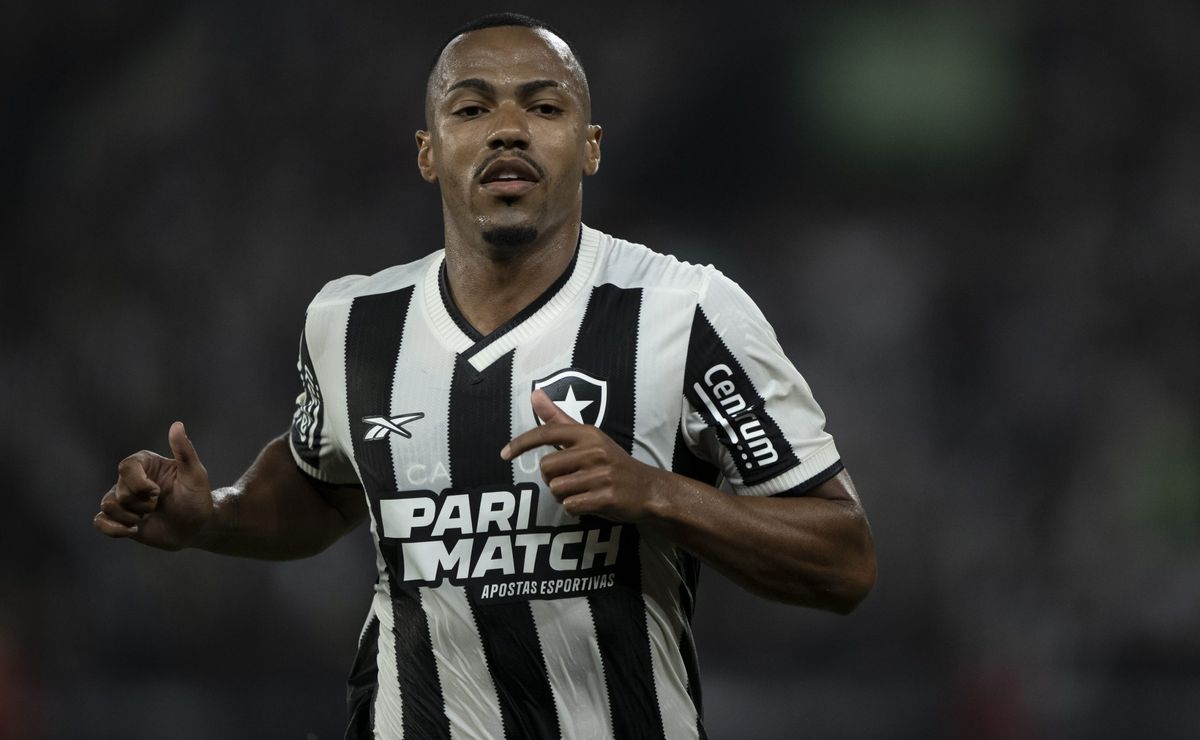 marlon freitas ganha prestígio após renovar com o botafogo