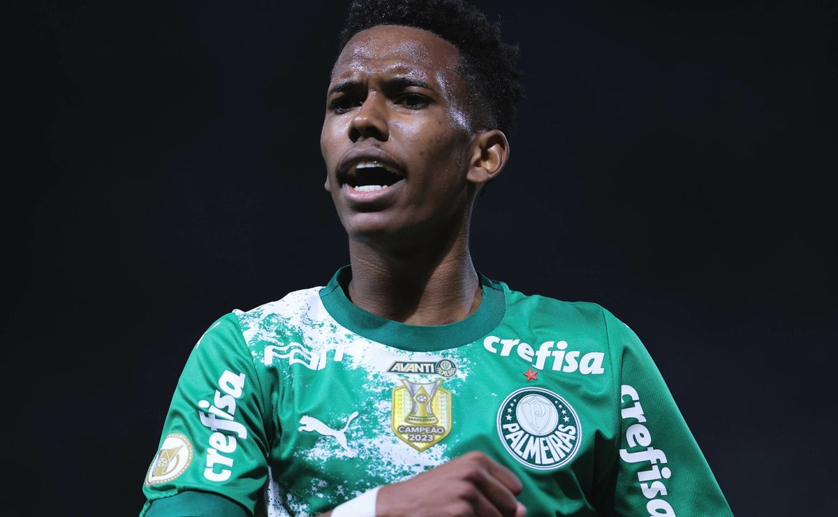 kléber gladiador critica venda de estêvão e aponta erro do palmeiras