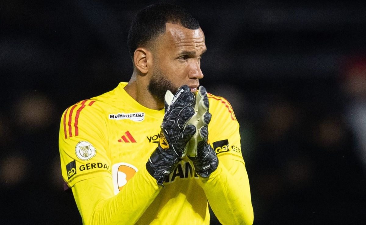 everson revela lesão e desabafo expõe injustiça no atlético: “ninguém sabe o sacrifício que fiz”