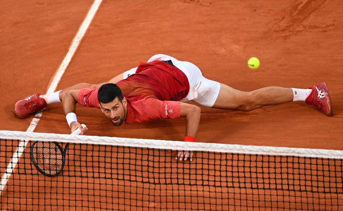 djokovic desiste de roland garros e sinner é novo número 1 do mundo; onde assistir o italiano ao vivo em roland garros