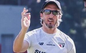 zubeldía traça estratégia e são paulo monta plano com crias de cotia; entenda