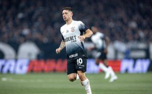 corinthians realiza proposta por alex santana para jogar com garro no meio de campo