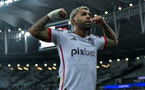 marcos braz revela plano do flamengo em relação a gabigol: "estaria com contrato renovado"
