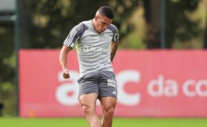 atlético pode ter dupla de ataque inédita contra o bragantino no campeonato brasileiro