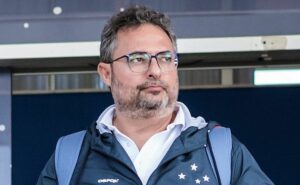 investimento de pedrinho bh: mattos 'atravessou' rival atlético e fechou acordo com matheus henrique