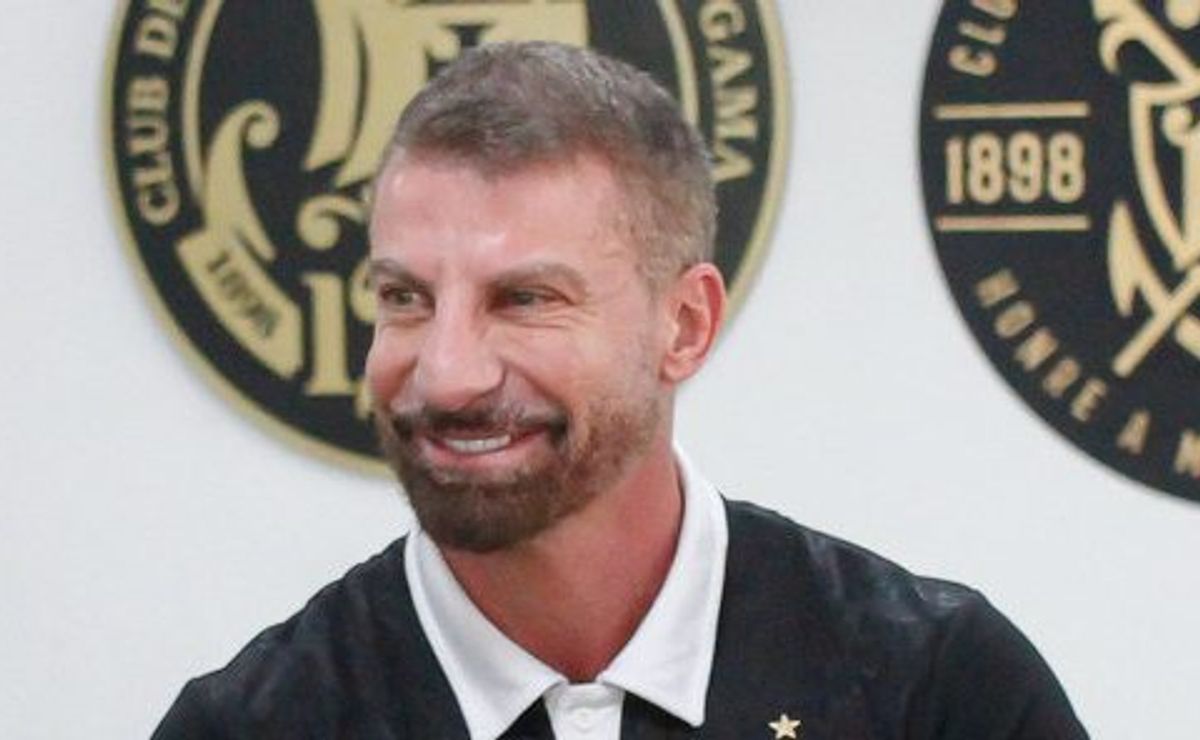 pedrinho decide felipe como treinador do vasco e pede medida urgente ao maestro