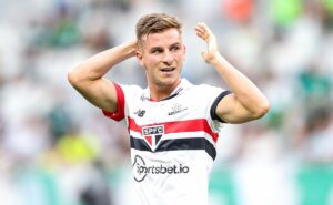 É esse o valor que o boca juniors quer pagar ao são paulo para comprar galoppo￼