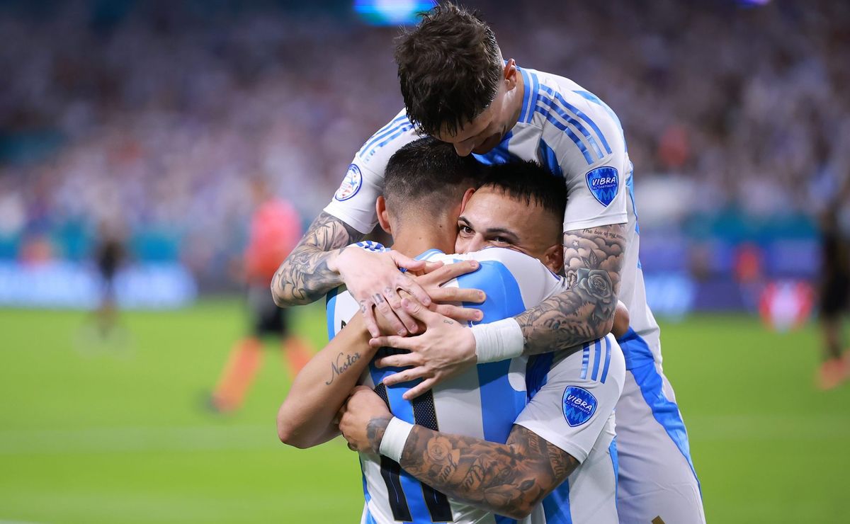 argentina bate o peru por 2 a 0 com dois gols do artilheiro da copa américa