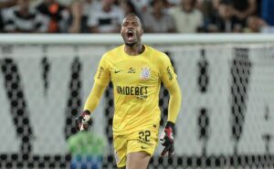 carlos miguel faz pedido para o corinthians antes de possível saída