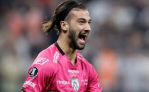 lautaro díaz acerta tempo de contrato e cruzeiro faz anúncio oficial