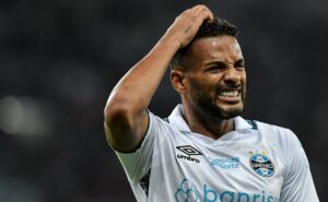 grêmio tem pior início de brasileirão desde ano de rebaixamento