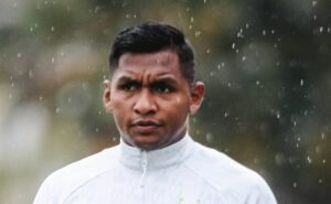 alvo de especulações, morelos volta treinar no santos; joão basso é outra novidade