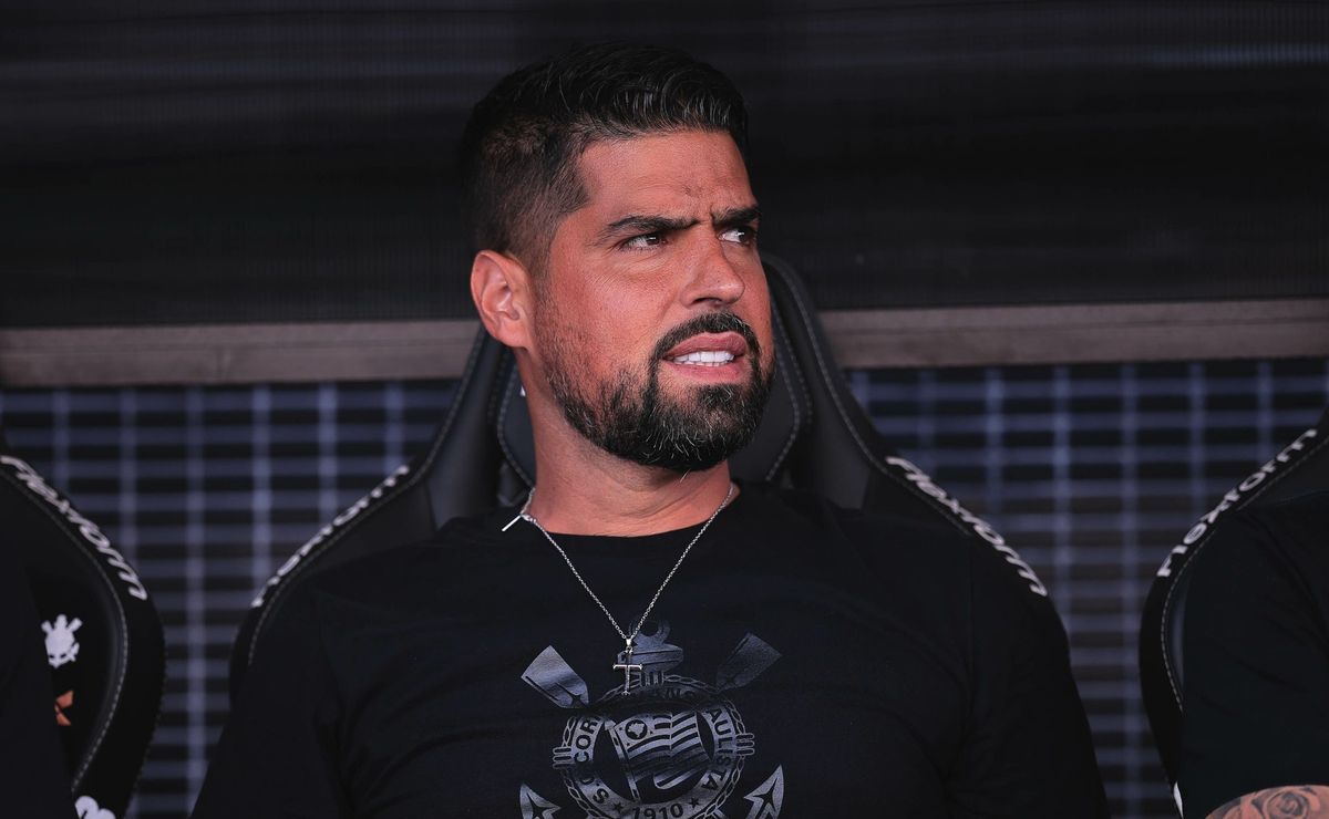 antónio oliveira sobre a falta de gols do corinthians: "acreditamos que estamos no caminho certo"