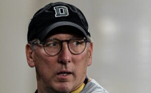 r$ 90 milhões: textor tem interesse na contratação de richard ríos, do palmeiras