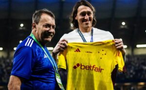 corinthians assume dívida milionária com o ex goleiro cássio; veja valores