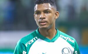 r$ 170 milhões: dortmund tenta luis guilherme, mas palmeiras fecha acordo com west ham