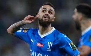 fim da novela: jorge jesus toma decisão sobre michael no cruzeiro e atacante fica no al hilal