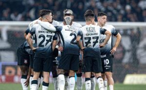 corinthians finaliza rodada sem chances de sair da zona de rebaixamento, e fase preocupa a torcida