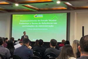 lottopar realiza capacitação em fiscalização de contratos administrativos no maior evento do brasil