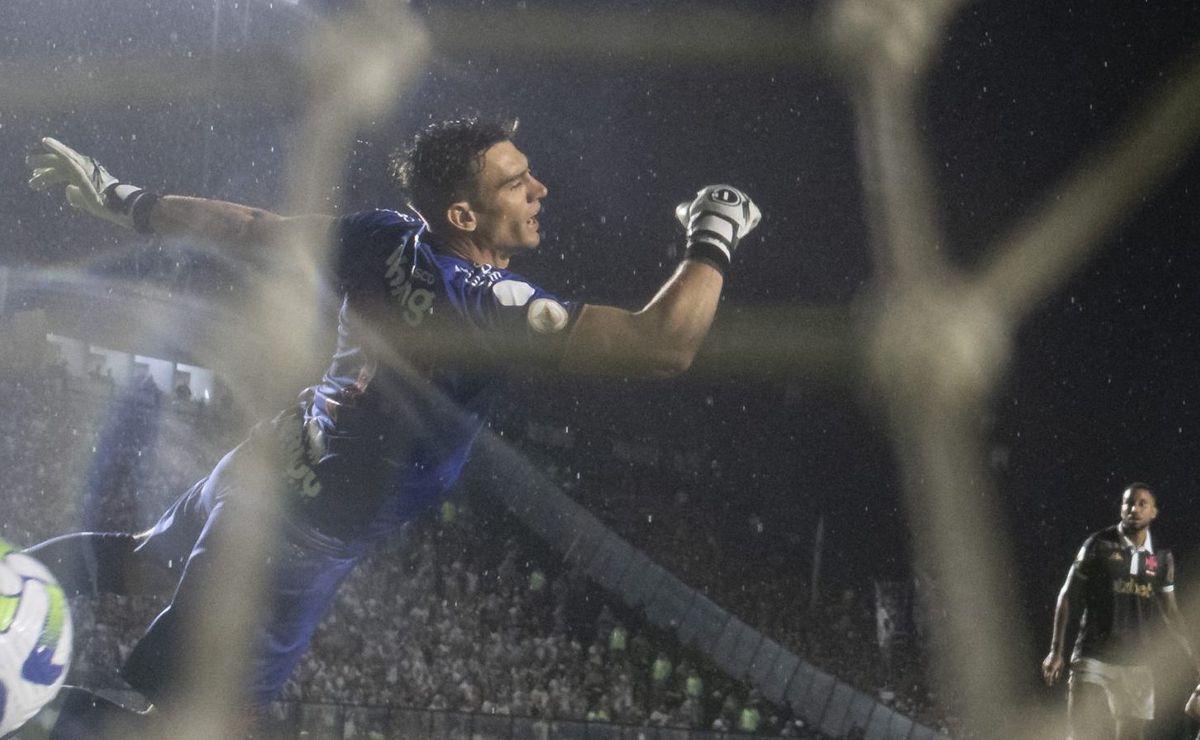 vasco tem missão de quebrar tabu no último confronto contra o corinthians em são januário