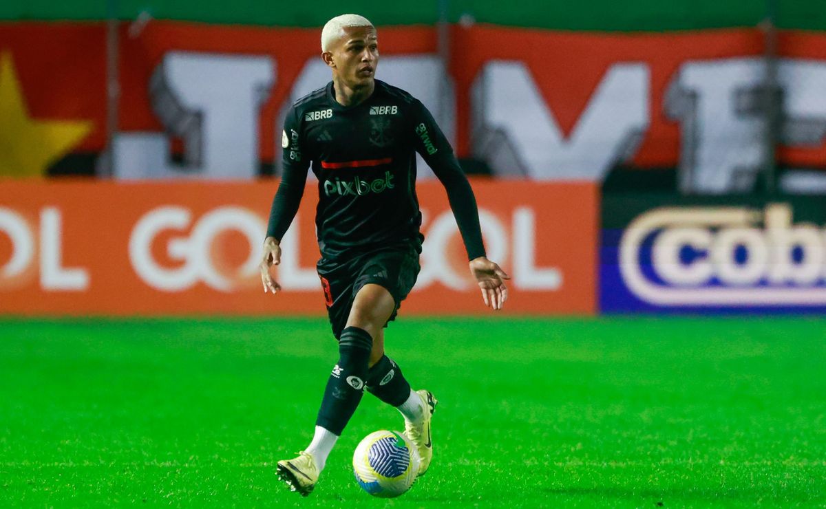 mais de r$ 1 bilhão: wesley fecha novo contrato com o flamengo