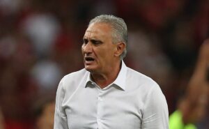 titular do flamengo ganha força para ir embora logo após jogo contra o vitória e tite é comunicado