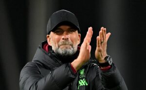 jürgen klopp deixa em dúvida seu retorno como técnico e diz que busca: “paz e tranquilidade”