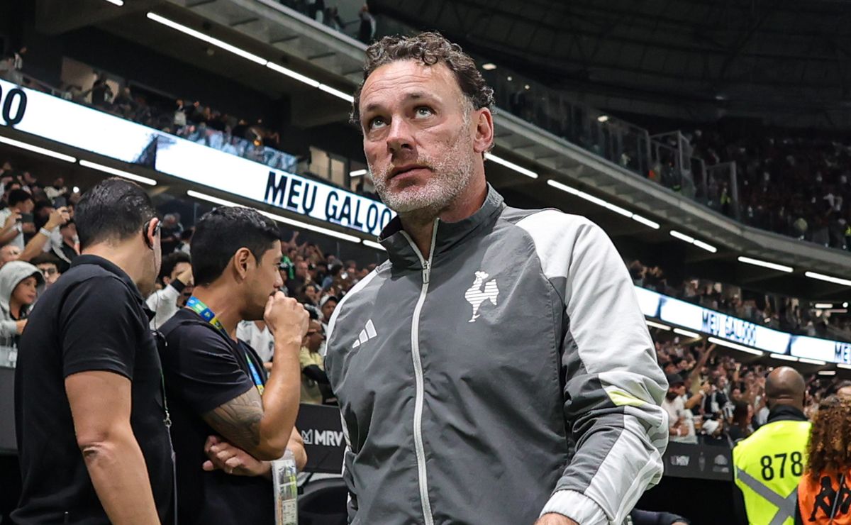 gabriel milito tem reforço e uma ausência para montar time do atlético mg